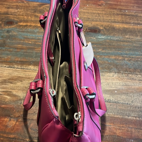 Coach Peyton Leather Jordan Double Zip Carryall - Picture 12 of 16